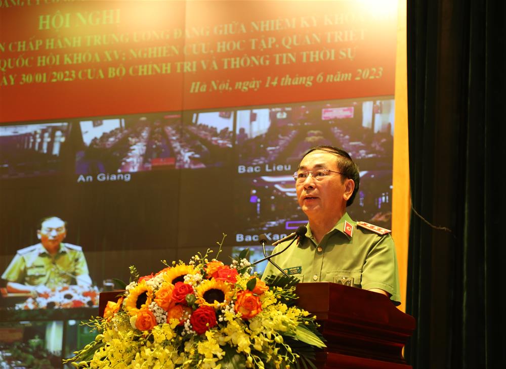 Thứ trưởng Trần Quốc Tỏ đã quán triệt kết quả Hội nghị Ban Chấp hành Trung ương giữa nhiệm kỳ khóa XIII.