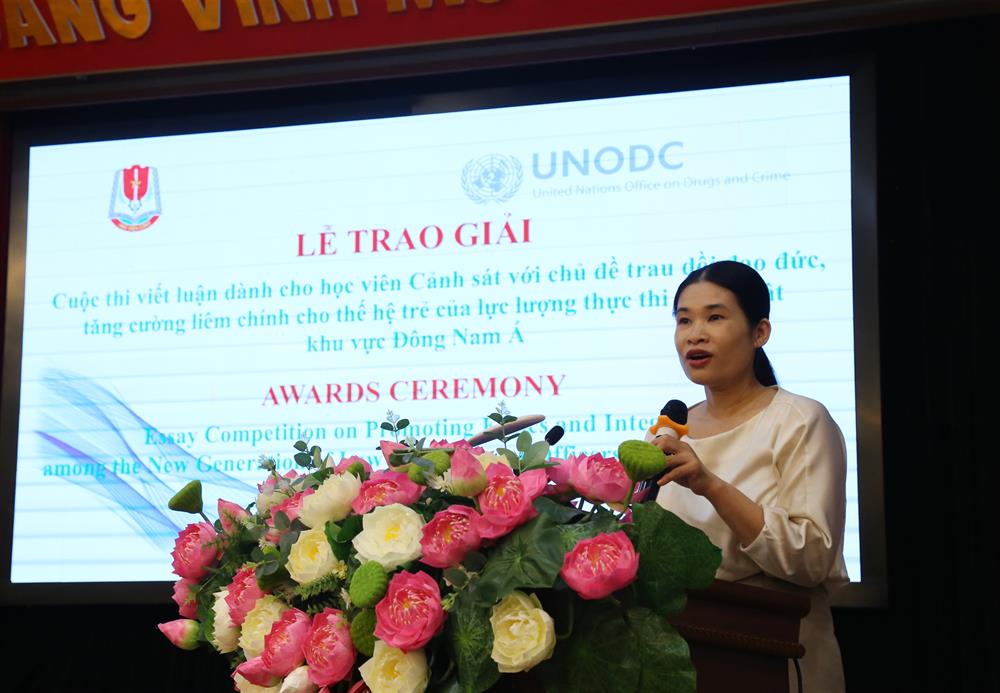 Bà Nguyễn Nguyệt Minh - Phụ trách Văn phòng UNODC Việt Nam phát biểu tại buổi lễ.
