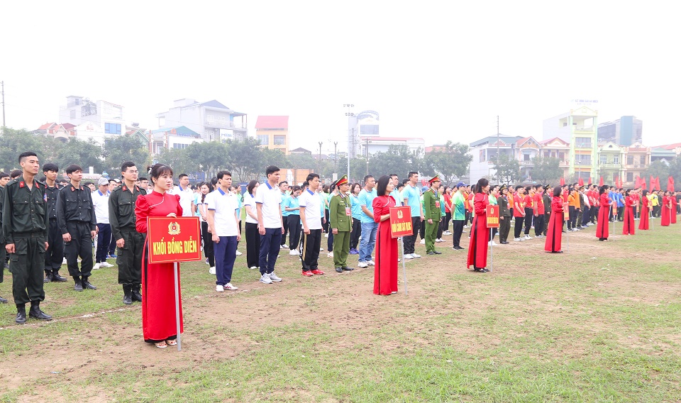 Các đại biểu và vận động viên tham dự Đại hội khỏe “Vì an ninh Tổ quốc” năm 2024”.