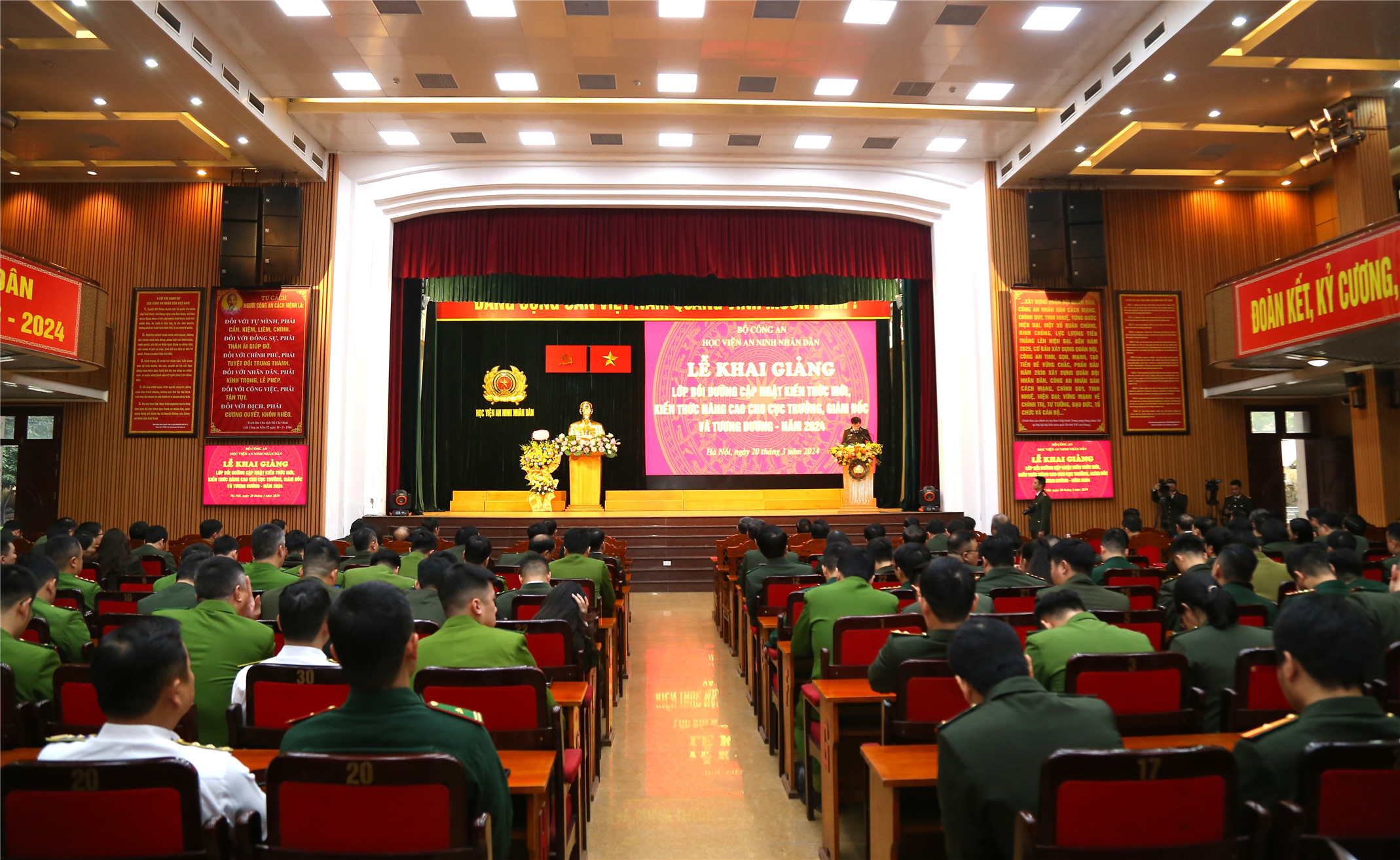 Toàn cảnh Lễ khai giảng