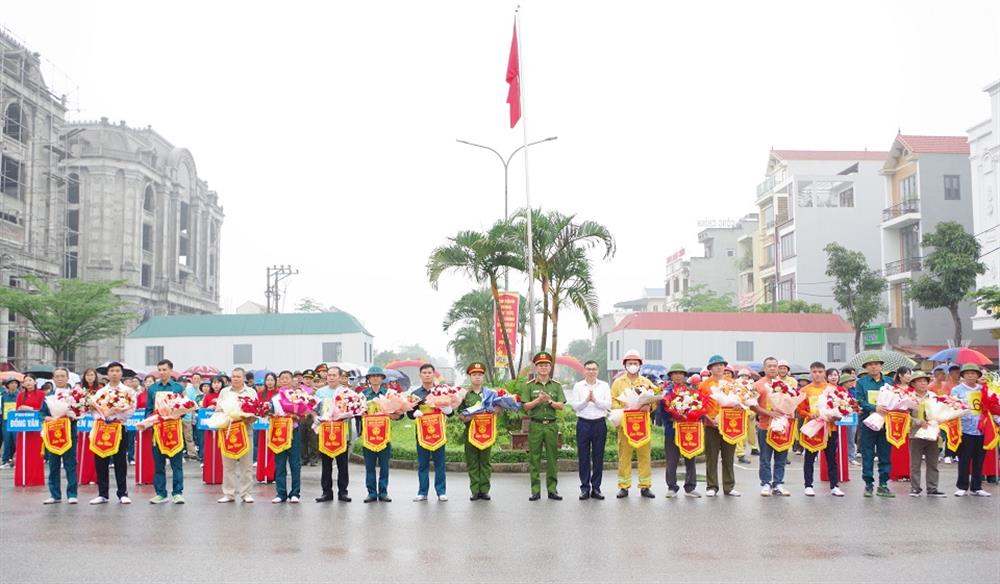 Các đội tuyển tham gia Hội thi.