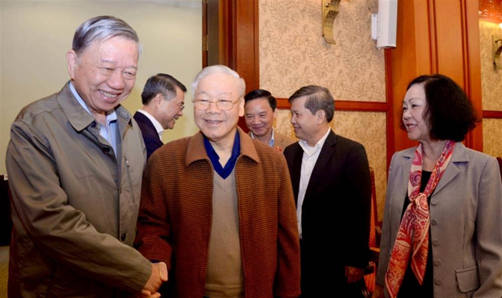 Tổng Bí thư Nguyễn Phú Trọng gặp gỡ các thành viên Thường trực Ban chỉ đạo Trung ương về phòng, chống tham nhũng, tiêu cực. 