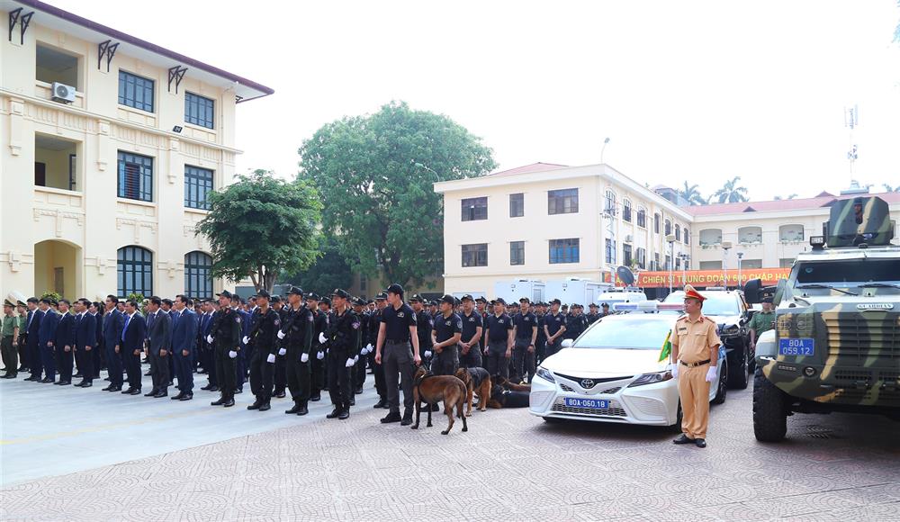 Bộ Tư lệnh Cảnh vệ ra quân bảo đảm an ninh, an toàn kỷ niệm 70 năm chiến thắng Điện Biên Phủ.