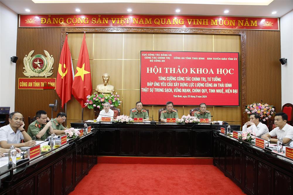 Toàn cảnh Hội thảo.