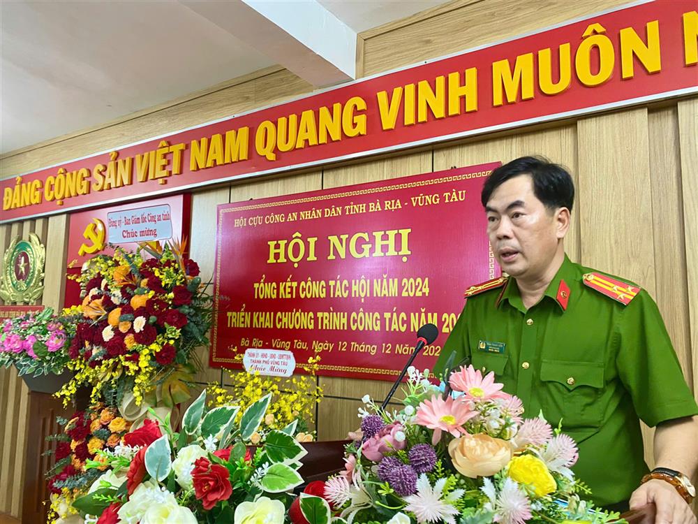 Thượng tá Trần Thanh Hiển, Phó Giám đốc Công an tỉnh Bà Rịa – Vũng Tàu phát biểu tại Hội nghị.