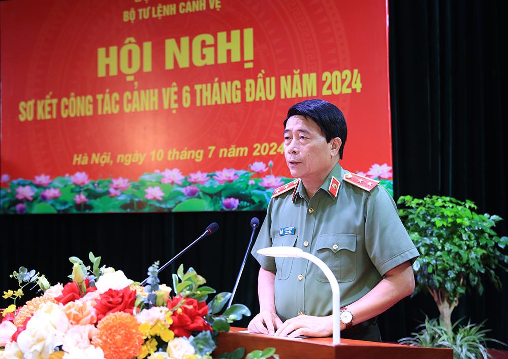 Thứ trưởng Lê Quốc Hùng phát biểu tại Hội nghị.