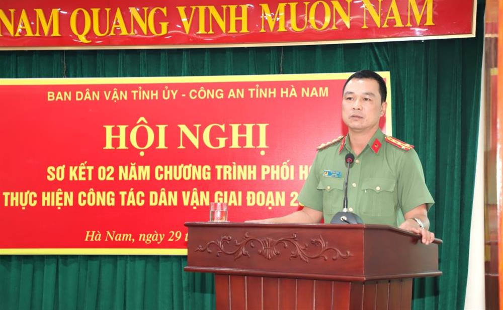Đại tá Tô Anh Dũng, Giám đốc Công an tỉnh phát biểu kết luận Hội nghị.