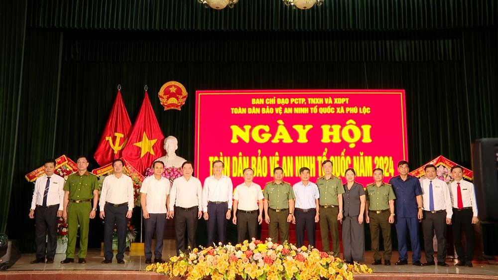Các đại biểu dự Ngày hội.