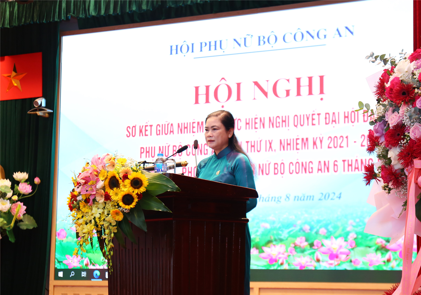 đồng chí Đỗ Thị Thu Thảo, Phó Chủ tịch Thường trực Trung ương Hội Liên hiệp Phụ nữ Việt Nam phát biểu tại Hội nghị.