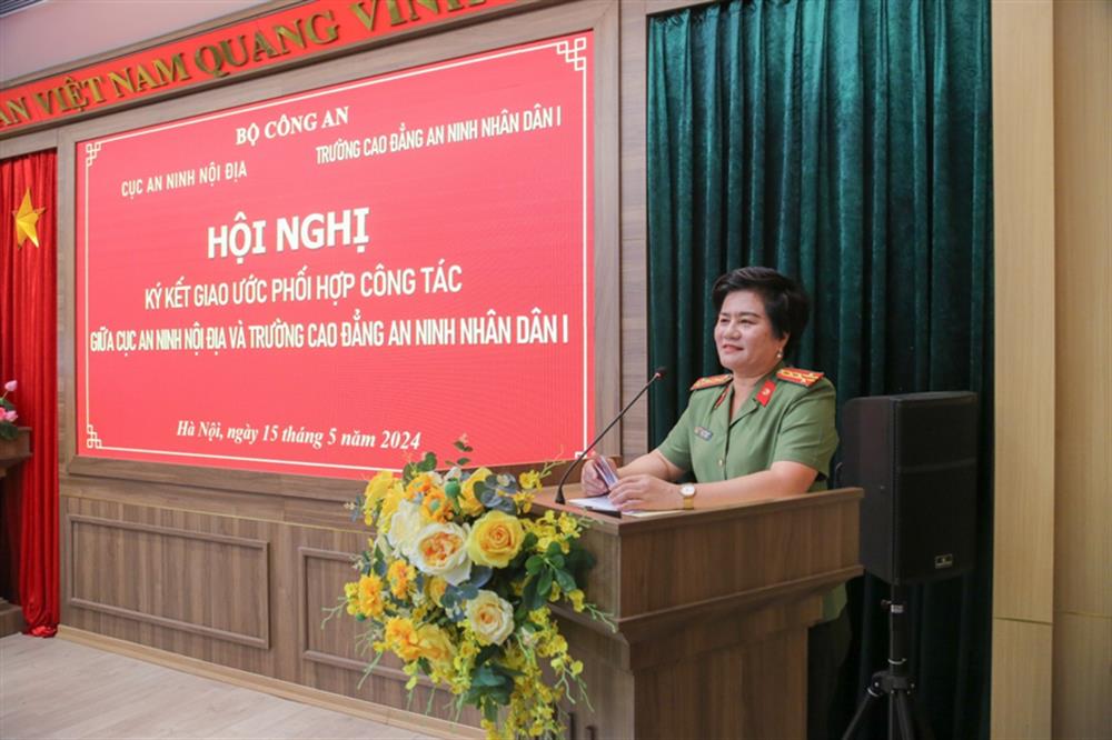 Đại tá Đoàn Thanh Thủy phát biểu tại Hội nghị.