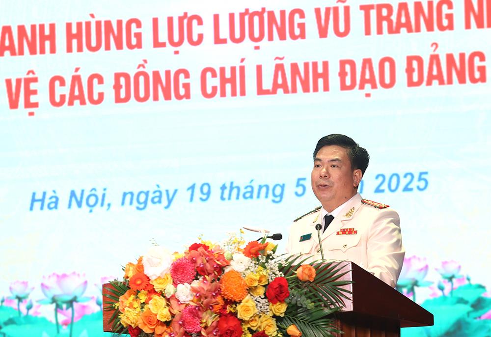 Đại tá Nguyễn Văn Đông, Trưởng phòng Bảo vệ các đồng chí lãnh đạo Đảng và Nhà nước.
