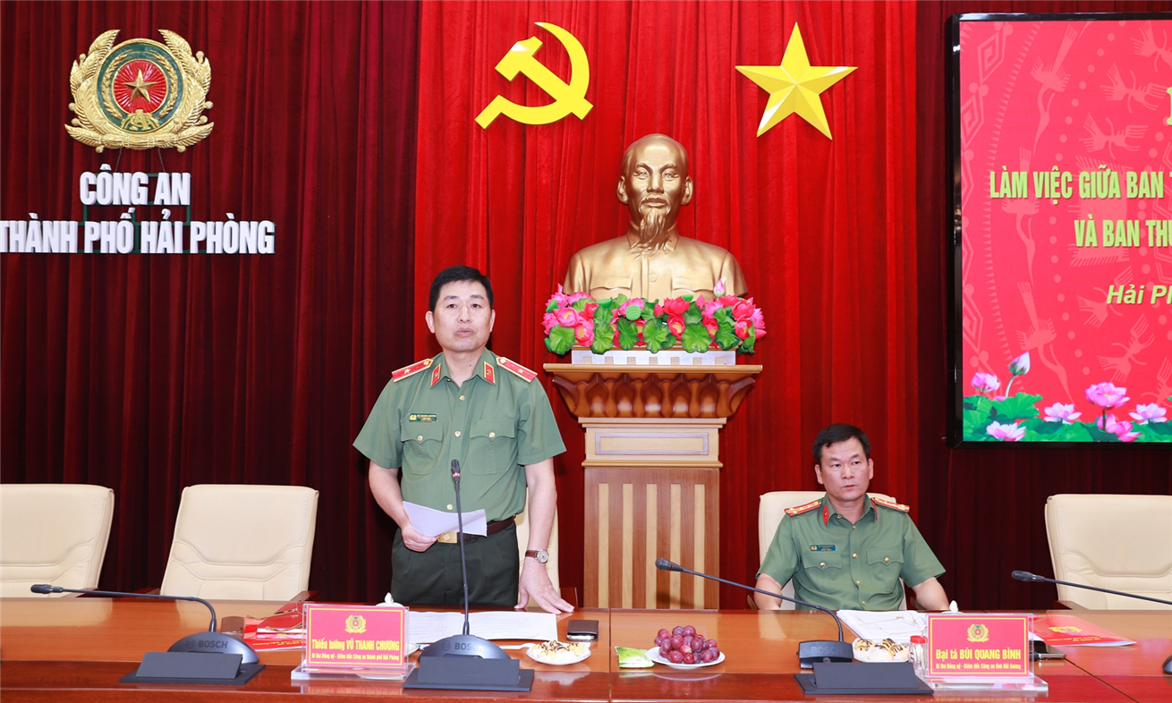 Thiếu tướng Vũ Thanh Chương phát biểu khai mạc hội nghị.