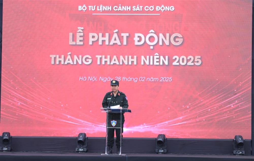 Đại úy Nguyễn Minh Tú, Phó Bí thư Đoàn Thanh niên Bộ Tư lệnh CSCĐ phát động Tháng Thanh niên năm 2025 trong Bộ Tư Lệnh.