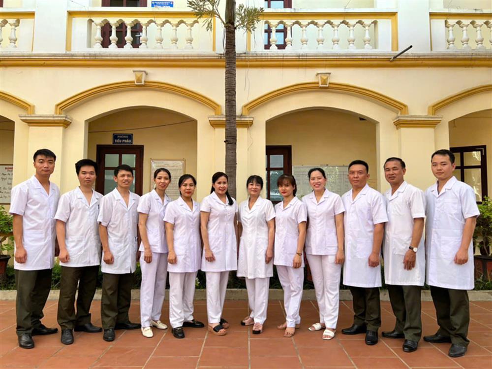 Các y, bác sỹ của Bệnh xá Công an tỉnh Hưng Yên.