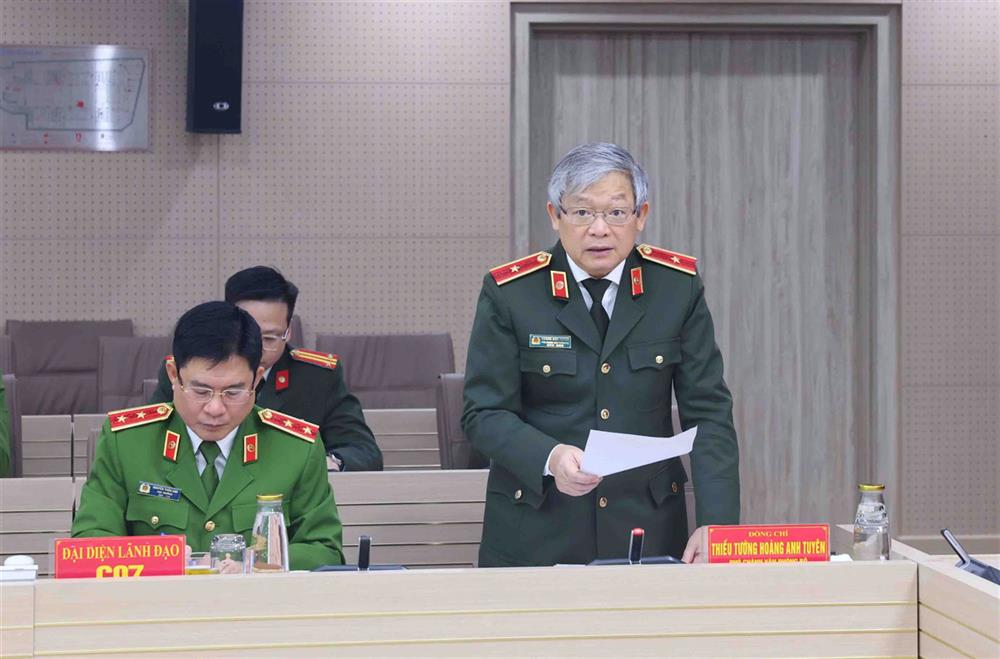 Thiếu tướng Hoàng Anh Tuyên, Phó Chánh Văn phòng, Người phát ngôn Bộ Công an đã thông tin về việc triển khai Nghị định của Chính phủ quy định về chức năng, nhiệm vụ, quyền hạn và cơ cấu tổ chức tổ chức Bộ Công an.