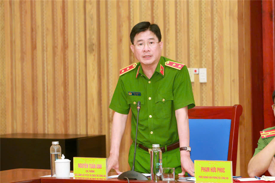 Trung tướng Nguyễn Tuấn Anh phát biểu tại Hội nghị.
