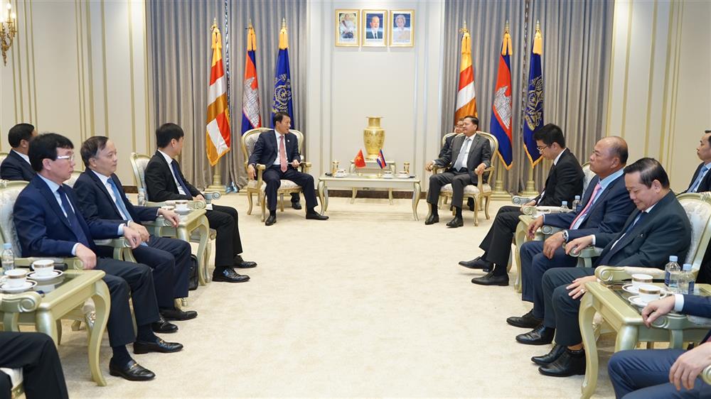Toàn cảnh buổi tiếp.