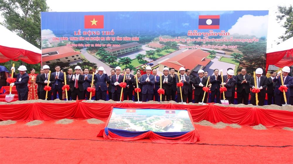 Lễ động thổ Trung tâm cai nghiện ma túy tại Lào.