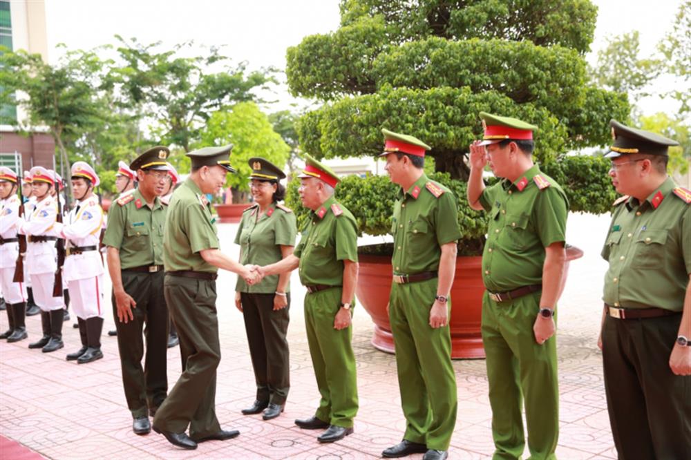 Bộ trưởng Tô Lâm đến thăm và làm việc với Công an tỉnh Bà Rịa - Vũng Tàu.