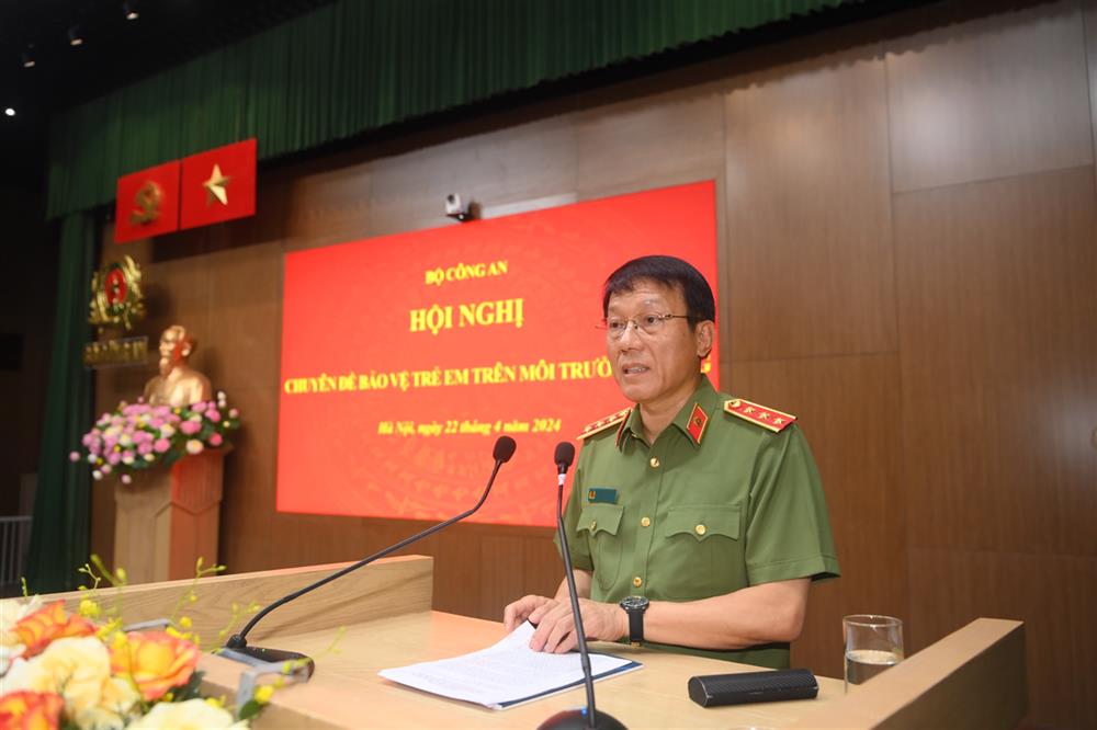 Thứ trưởng Lương Tam Quang phát biểu chỉ đạo tại Hội nghị.
