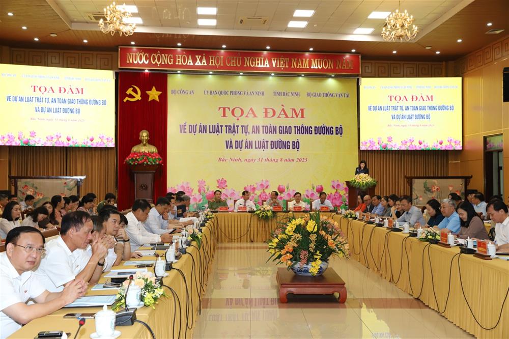 Toàn cảnh buổi Tọa đàm.
