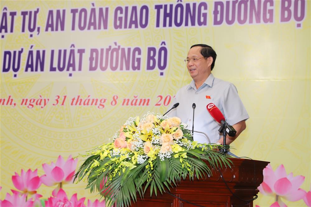 Thượng tướng Trần Quang Phương, Phó Chủ tịch Quốc hội phát biểu chỉ đạo tại buổi Tọa đàm.