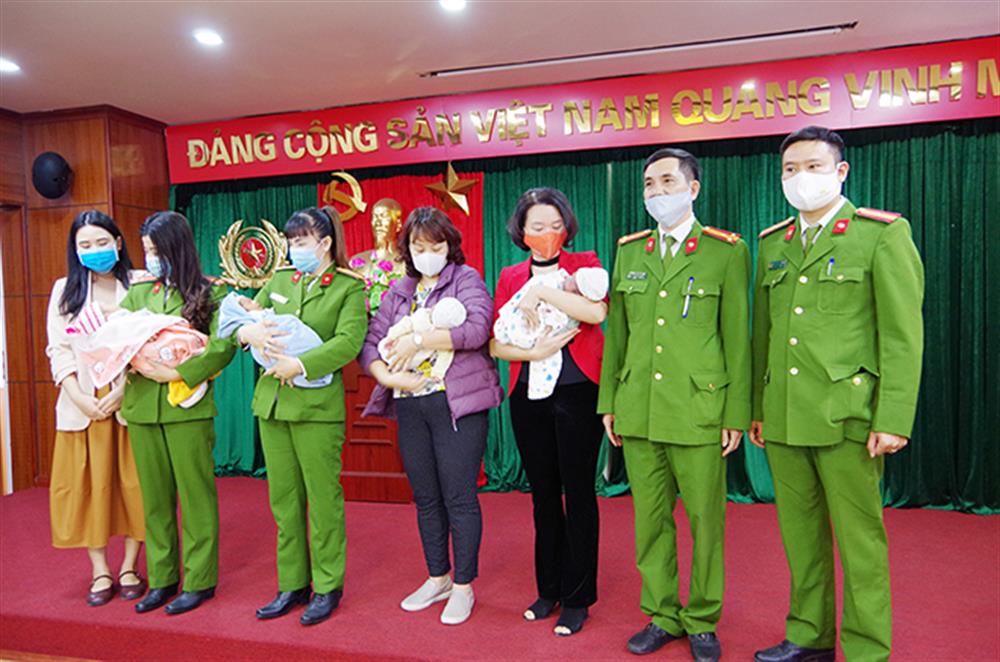 Cục Cảnh sát hình sự, Bộ Công an giải cứu thành công các cháu bé sơ sinh trong đường dây mua bán người.