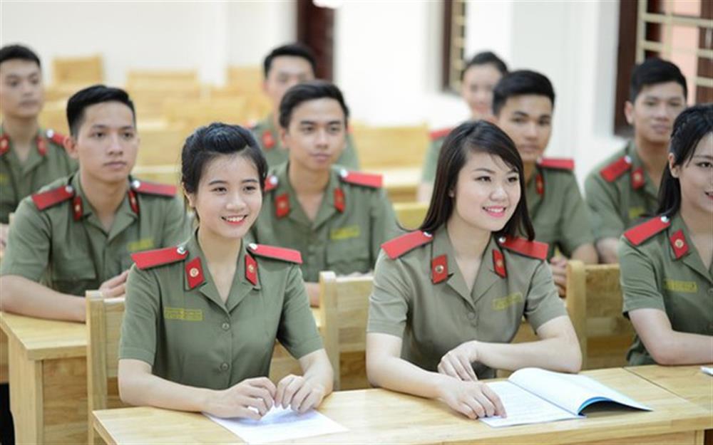 Đề xuất quy định quản lý giáo dục học sinh trung học phổ thông trong CAND.