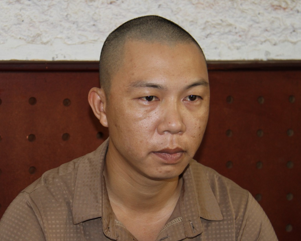 1. Lưu Ngọc Huân tại cơ quan điều tra.JPG
