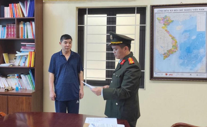 Cơ quan An ninh điều tra công bộ Quyết định khởi tố bị can Lục Văn Hương.jpg