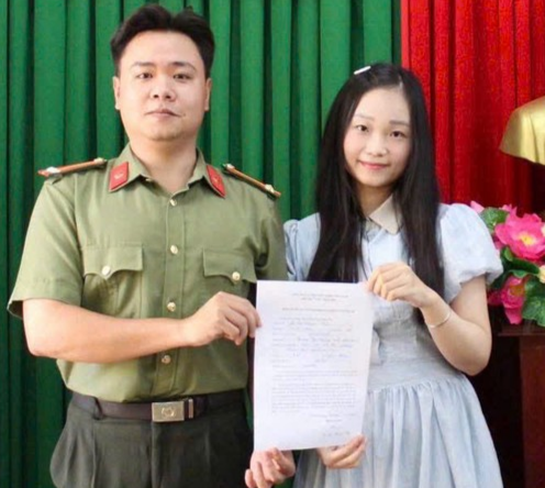 2aOboR5giUE1JFCC6A4hQgbAlVUlRaXI7F5ksKK8.jpg