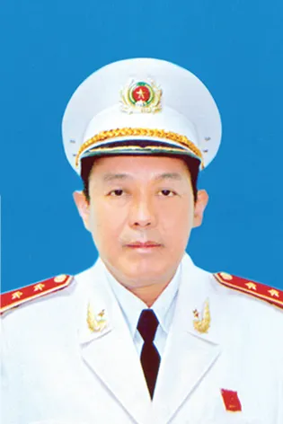 ĐỒNG CHÍ TRUNG TƯỚNG TRƯƠNG HÒA BÌNH