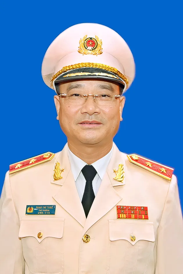 ĐỒNG CHÍ TRUNG TƯỚNG PHẠM THẾ TÙNG