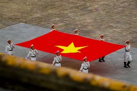 Bảo đảm trật tự lộ trình đón tuyển Việt Nam và lễ diễu hành rước Cúp vô địch