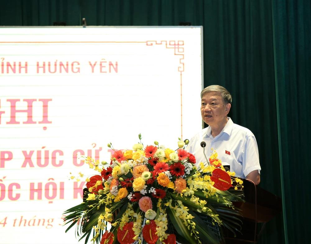 Bộ trưởng Tô Lâm phát biểu tại buổi tiếp xúc.