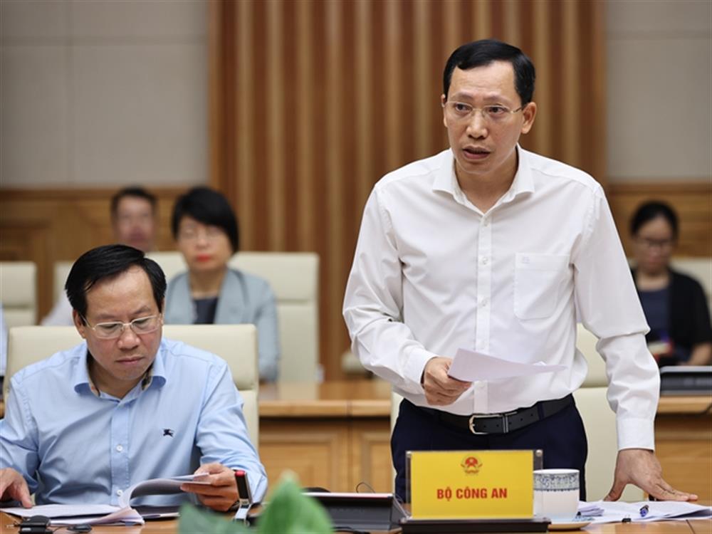 Thứ trưởng Bộ Công an Lê Văn Tuyến phát biểu tại Hội nghị.