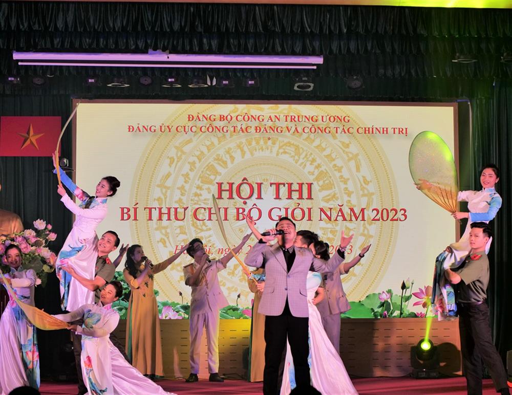 Hội thi Bí thư chi bộ giỏi trong Đảng bộ Cục Công tác đảng và công tác chính trị là dịp để bồi dưỡng, nâng cao kiến thức, kỹ năng nghiệp vụ công tác Đảng, khả năng xử lý tình huống thực tế cho đội ngũ bí thư chi bộ; tạo điều kiện để các đồng chí trong chi ủy, bí thư các chi bộ học tập, trao đổi kinh nghiệm công tác.
