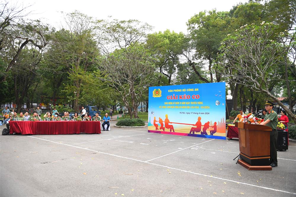 Toàn cảnh bế mạc Giải kéo co.