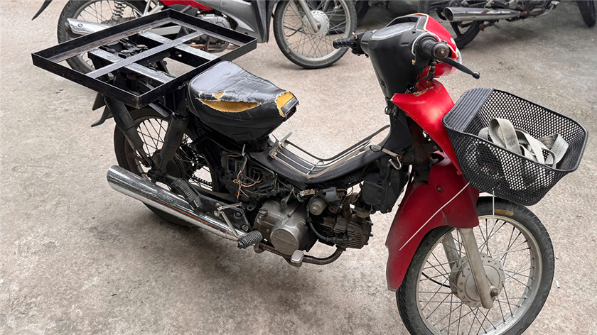 Chiếc xe tang vật.