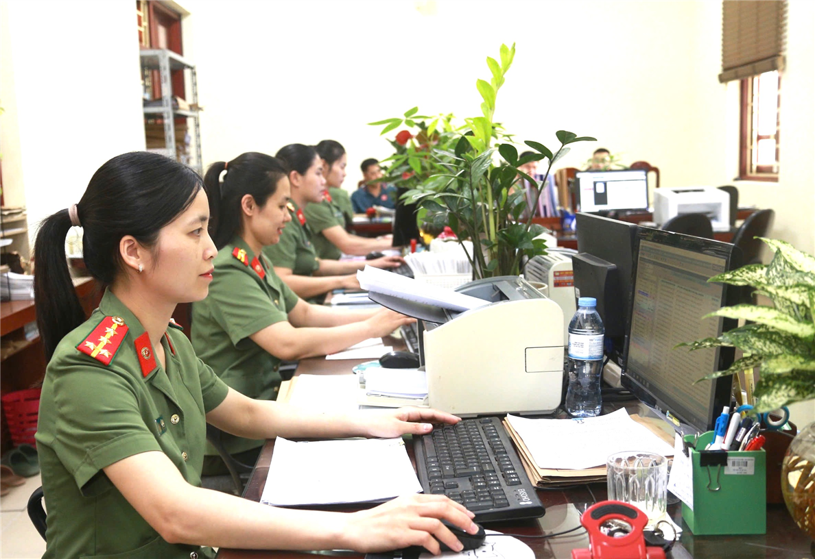 CBCS Phòng Hồ sơ nghiệp vụ tăng cường số hóa hồ sơ nhằm đảm bảo lưu trữ thông tin và tra cứu nhanh chóng, chính xác