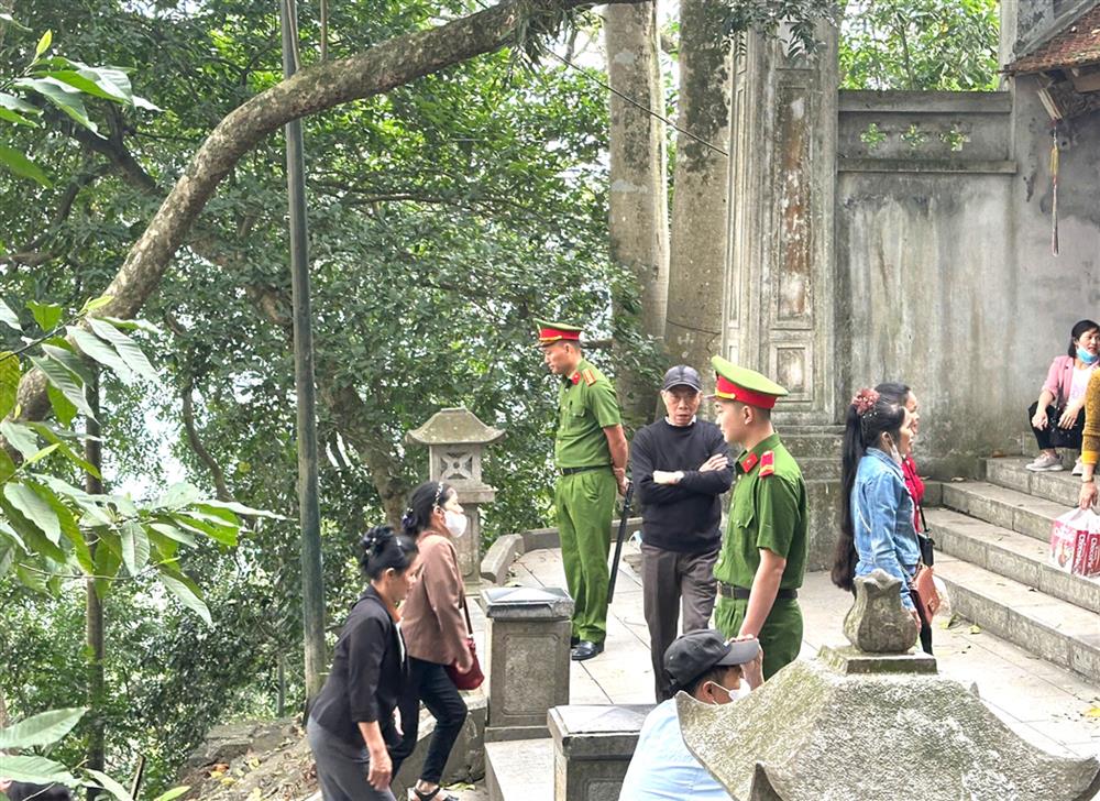 Công an tỉnh Phú Thọ đảm bảo ANTT tại Đền Hùng.
