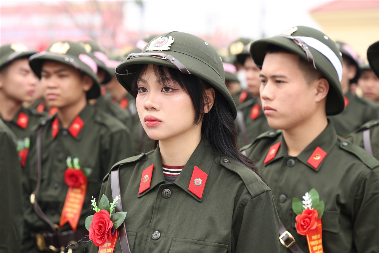 Đặc biệt, năm 2025, lần đầu tiên Công an tỉnh Nam Định tiếp nhận 1 trường hợp công dân nữ tình nguyện thực hiện nghĩa vụ tham gia CAND.