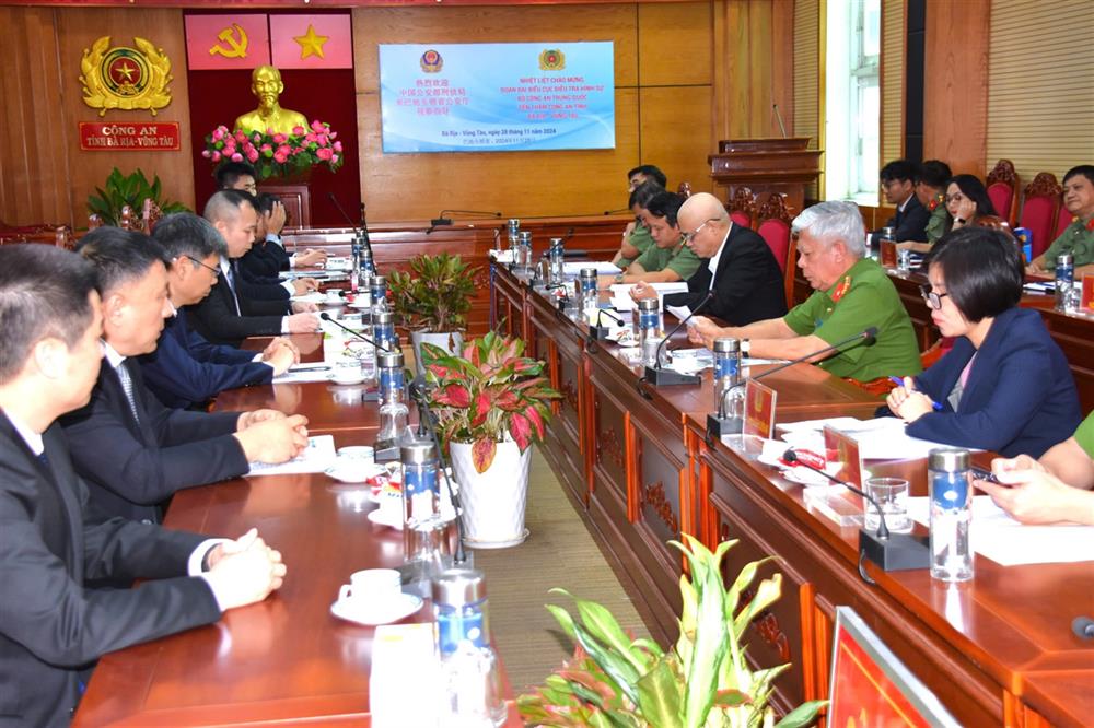 Công an tỉnh Bà Rịa-Vũng Tàu tiếp và làm việc với Đoàn đại biểu Cục Điều tra hình sự Bộ Công an Trung Quốc.