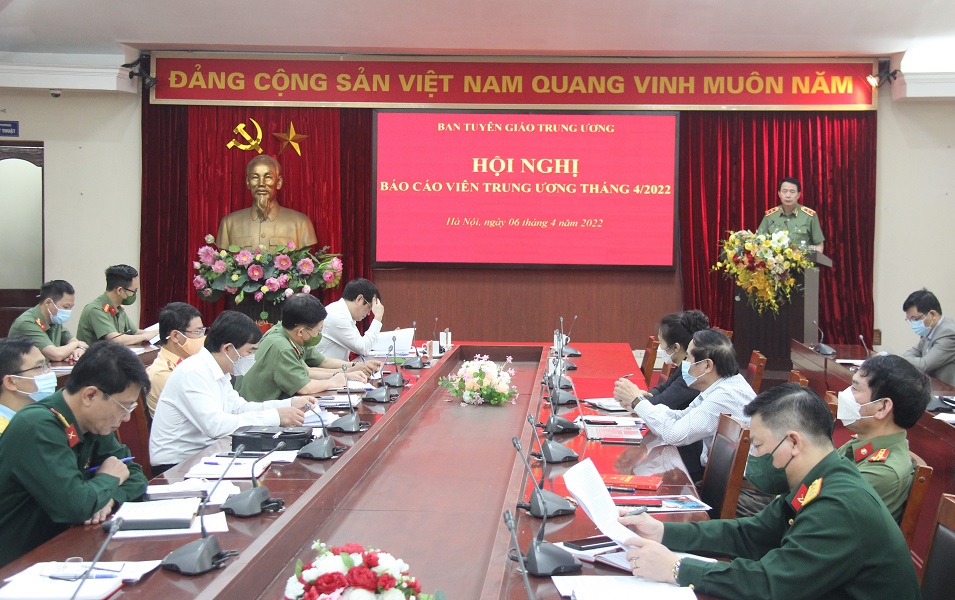 Toàn cảnh Hội nghị.