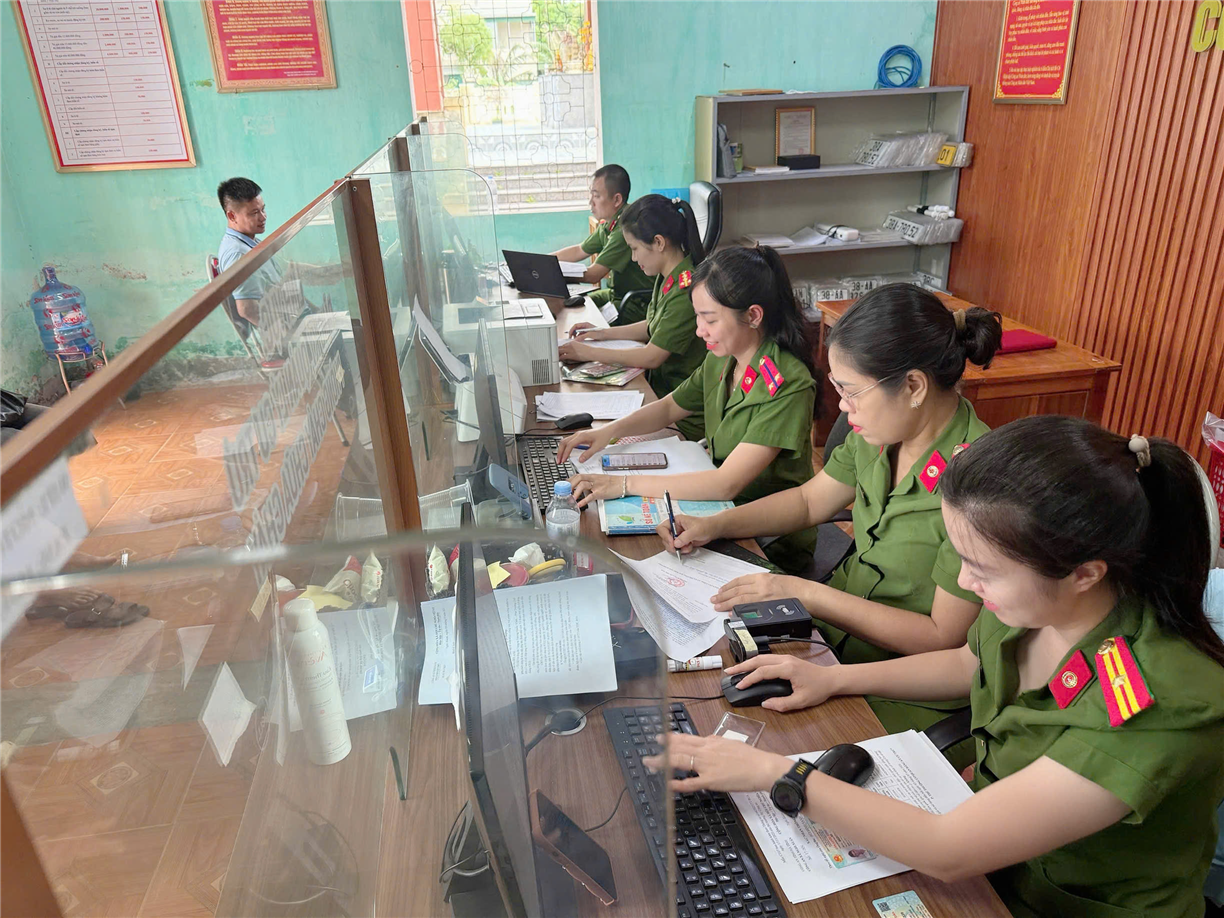 Lực lượng Công an xã sau sáp nhập nhanh chóng ổn định, triển khai vận hành các nhiệm vụ.