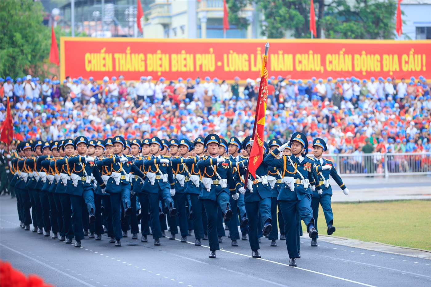 Khối sĩ quan Phòng không không quân.