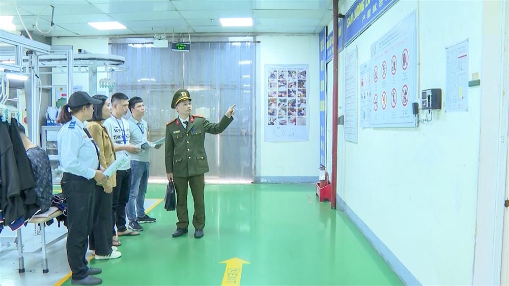 Đẩy mạnh tuyên truyền phong trào toàn dân bảo vệ an ninh Tổ quốc trong Khu công nghiệp