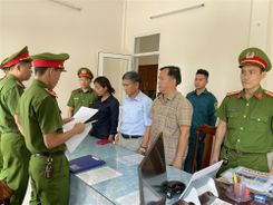 Khởi tố 03 đối tượng nguyên là Trưởng Phòng Giáo dục và đào tạo các huyện Tây Giang, Nam Giang, Bắc Trà My