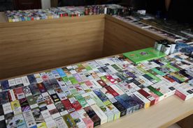 Phát hiện thu giữ số lượng lớn các sản phẩm liên quan đến thuốc lá điện tử không rõ nguồn gốc