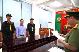 Hà Giang: Vận động và tiếp nhận đối tượng truy nã trốn sang nước ngoài về nước đầu thú